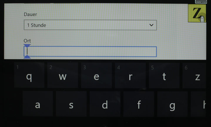 Screenshot von vergrößerter Ansicht mit Zoomtext und sichtbarem Ausschnitt der Windowstastatur.